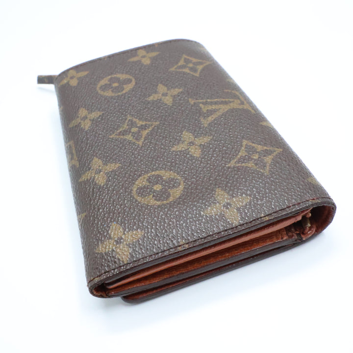 Louis Vuitton Brown Monogram Small Zippy Purse 8595