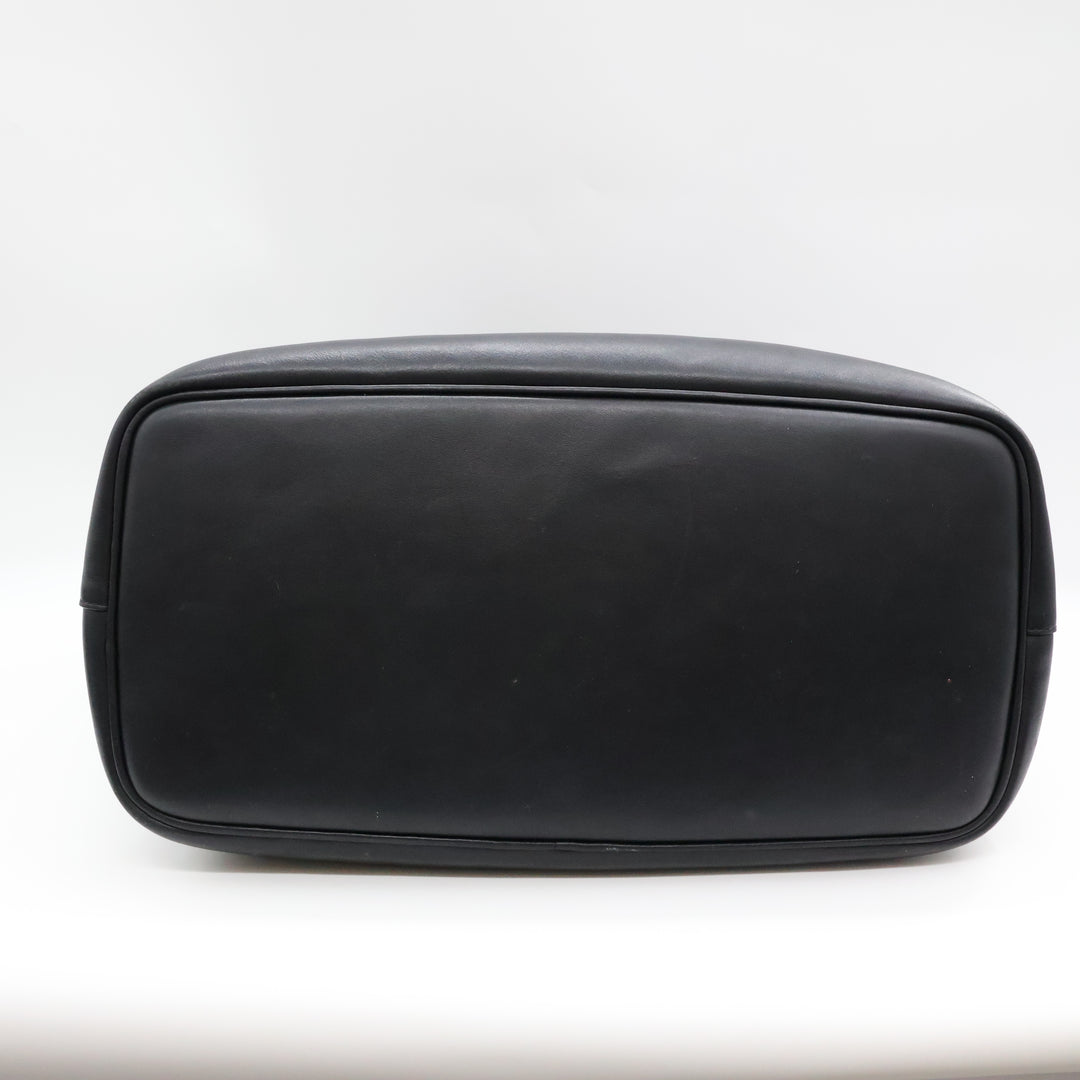 Givenchy Black Calfskin Leather Antigona Gothic Large Tote Handbag