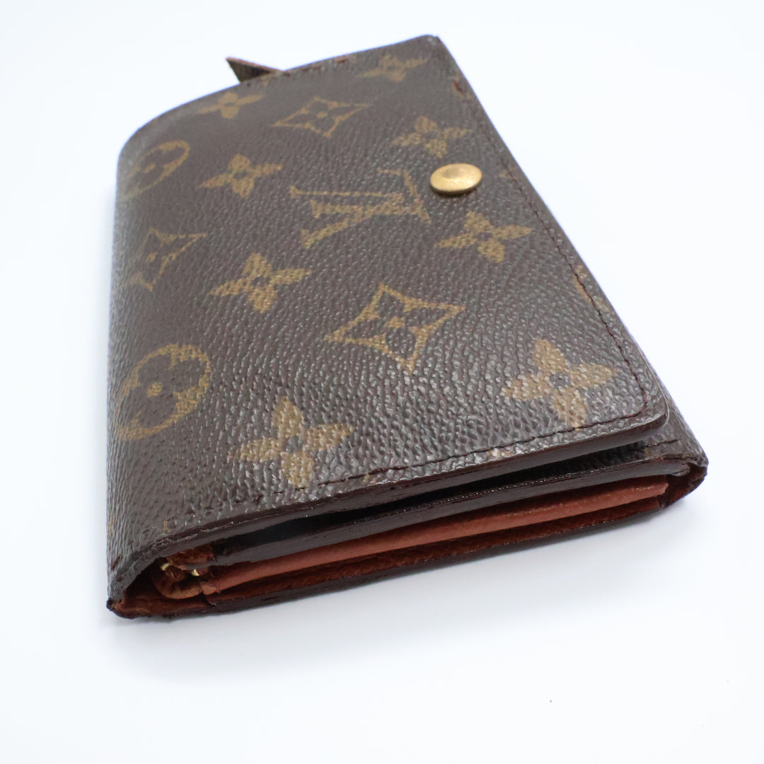 Louis Vuitton Brown Monogram Small Zippy Purse 8598