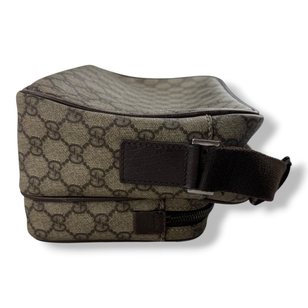 Gucci Supreme Beige Crossbody Camera Bag
