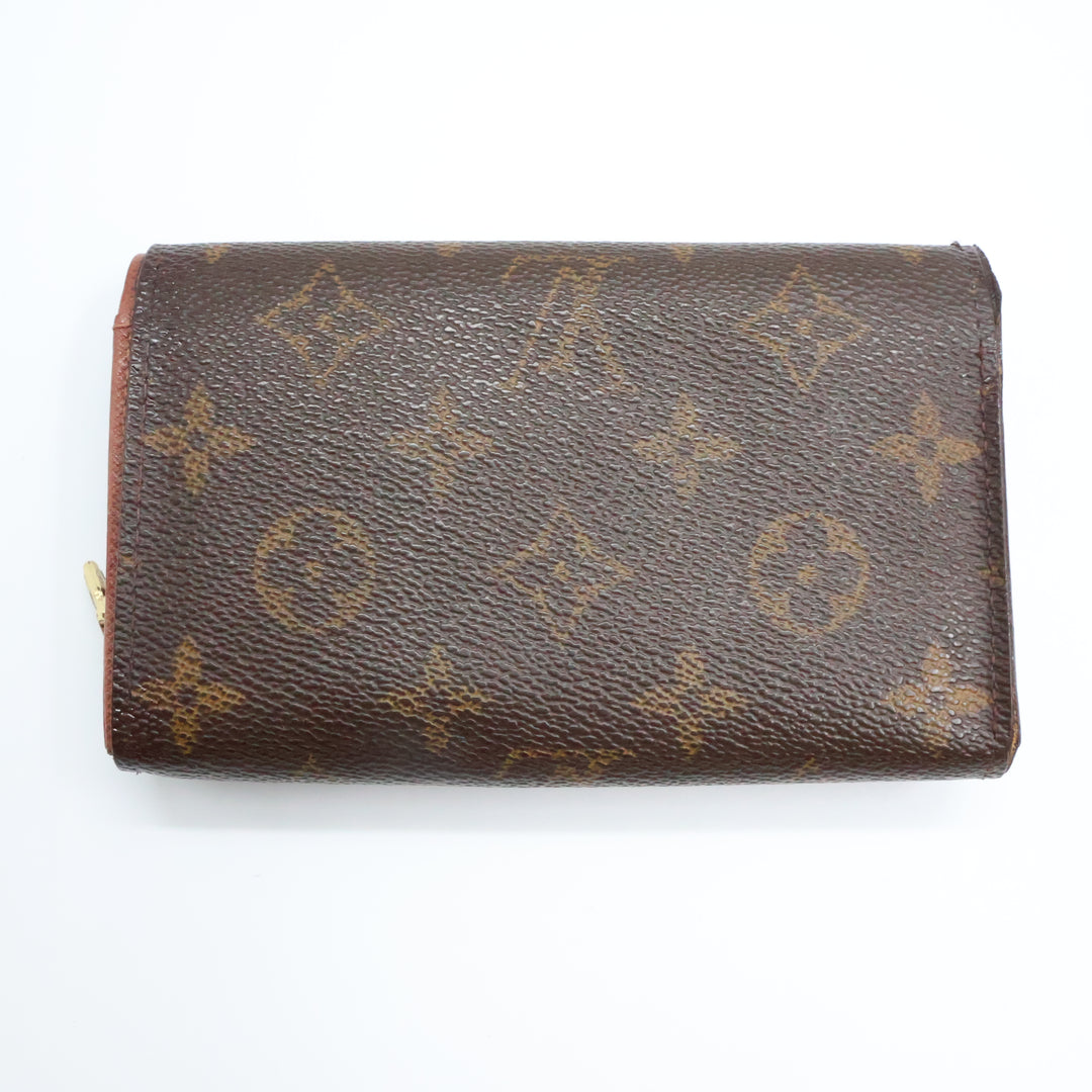 Louis Vuitton Brown Monogram Small Zippy Purse 8594