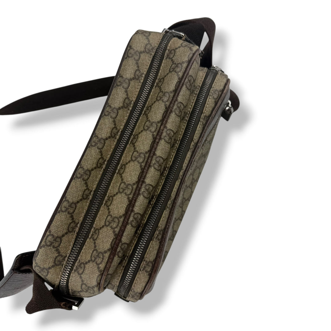 Gucci Supreme Beige Crossbody Camera Bag