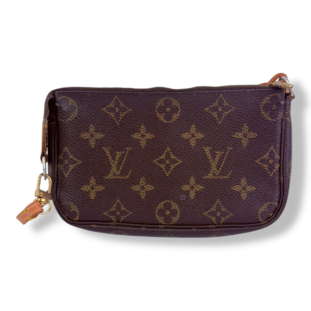 Louis Vuitton Medium Pochette Accessories Brown Monogram Clutch Bag