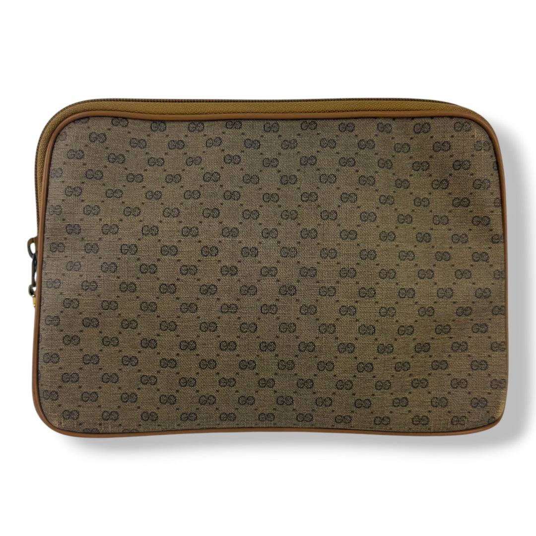 Gucci Canvas GG Supreme Beige Clutch Pouch Bag