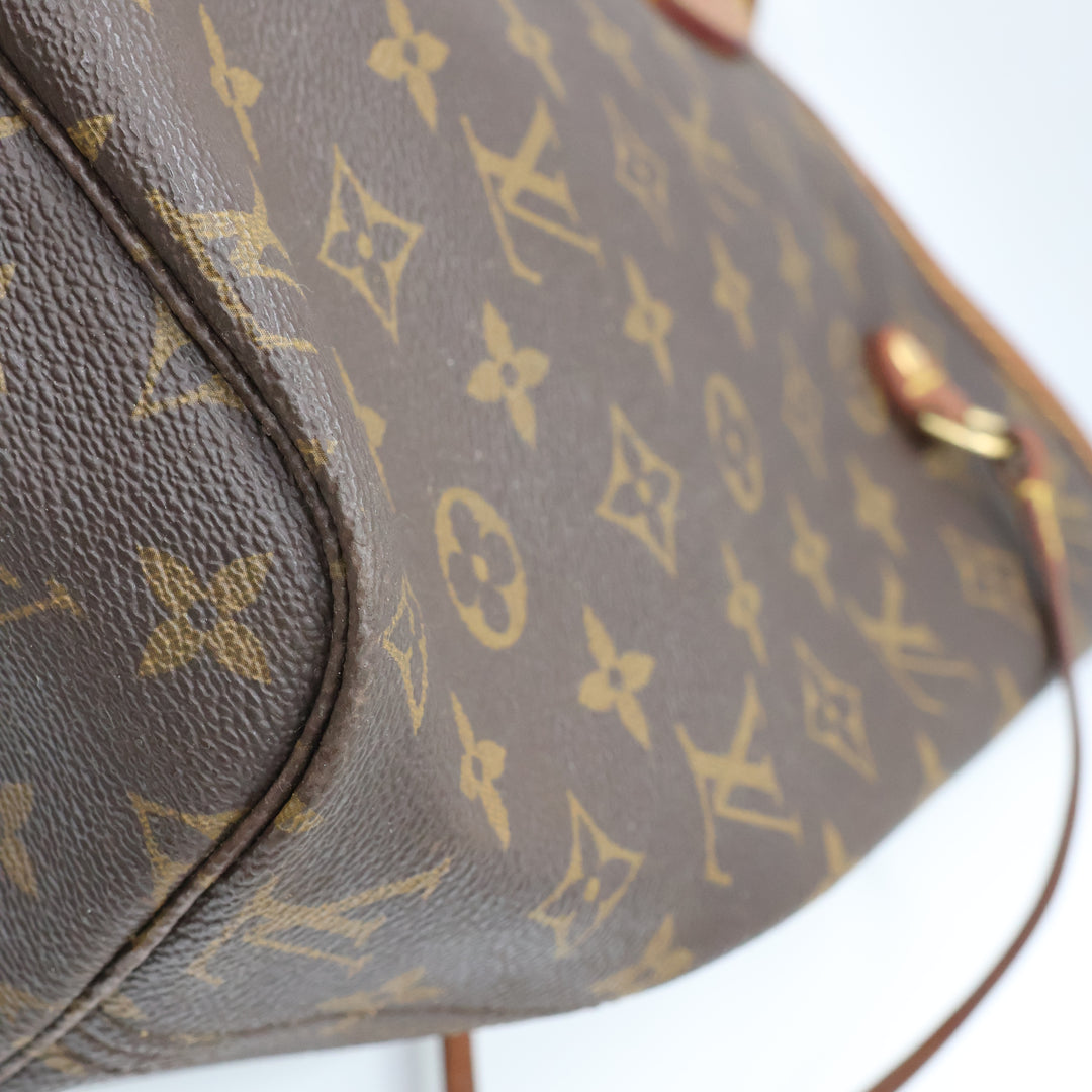 Louis Vuitton Brown Monogram Neverfull MM Handbag