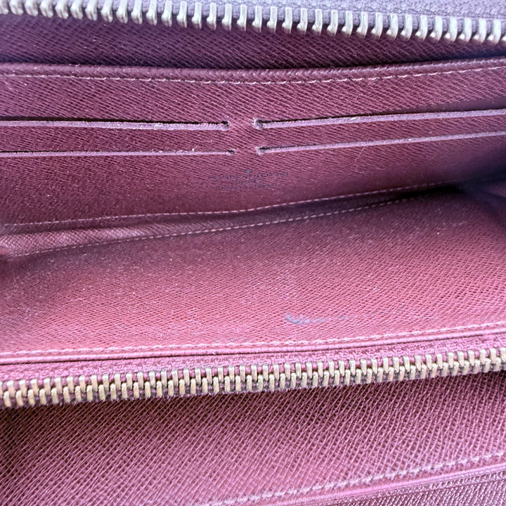 Louis Vuitton Brown Monogram Zippy Purse
