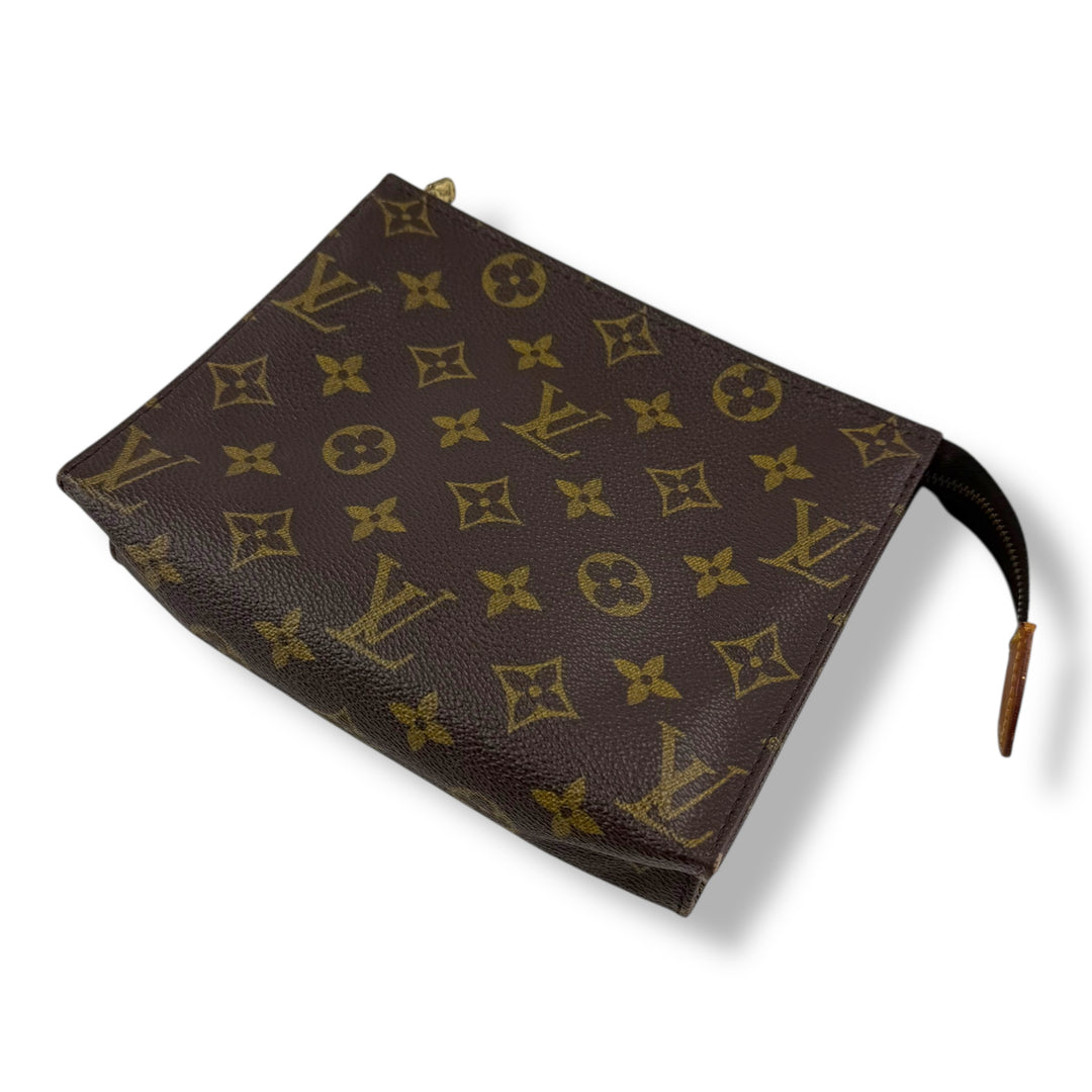 Louis Vuitton Vintage Brown Monogram Toiletry Pouch 19 Bag