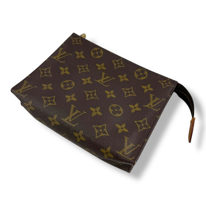 Louis Vuitton Vintage Brown Monogram Toiletry Pouch 19 Bag