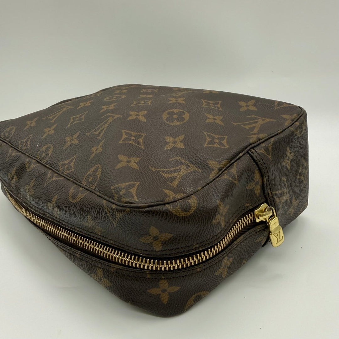 Louis Vuitton True Trousse 28 Brown Monogram Toiletry Pouch