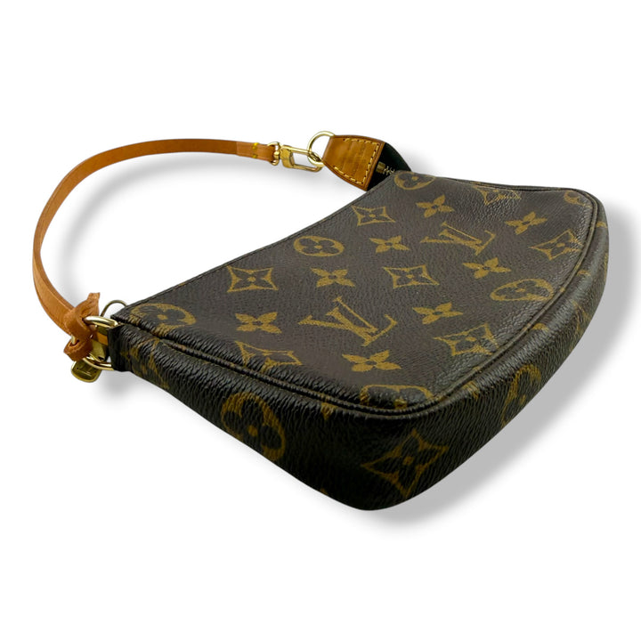 Louis Vuitton Medium Pochette Accessories Brown Monogram Clutch Bag