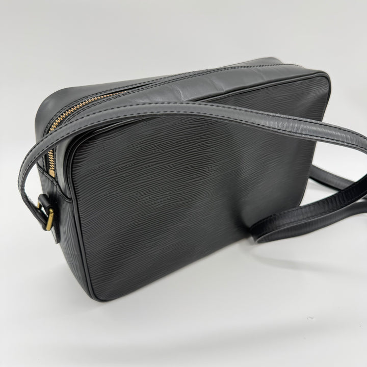 Louis Vuitton Epi Black Black Leather Trocadero 27 Crossbody Bag
