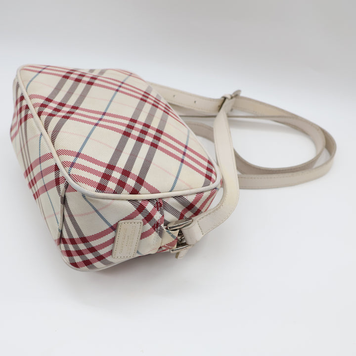 Burberry Blue Label White/Red Shoulder Bag