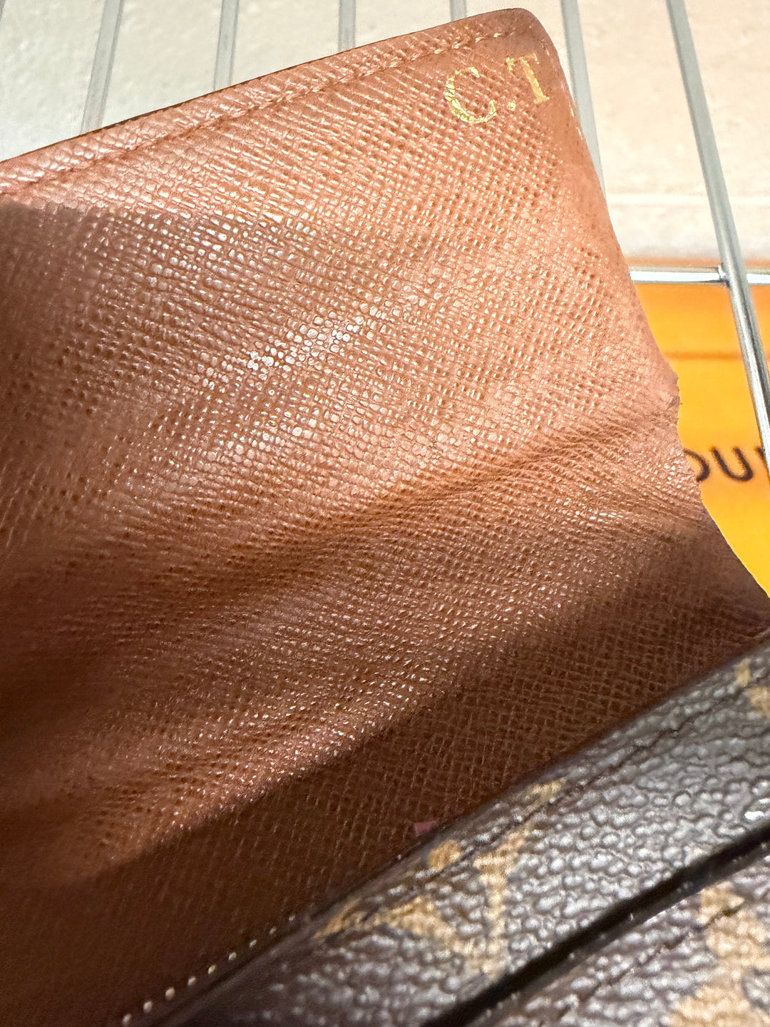Louis Vuitton Vintage Sarah Brown Monogram Femme Wallet Good Condition