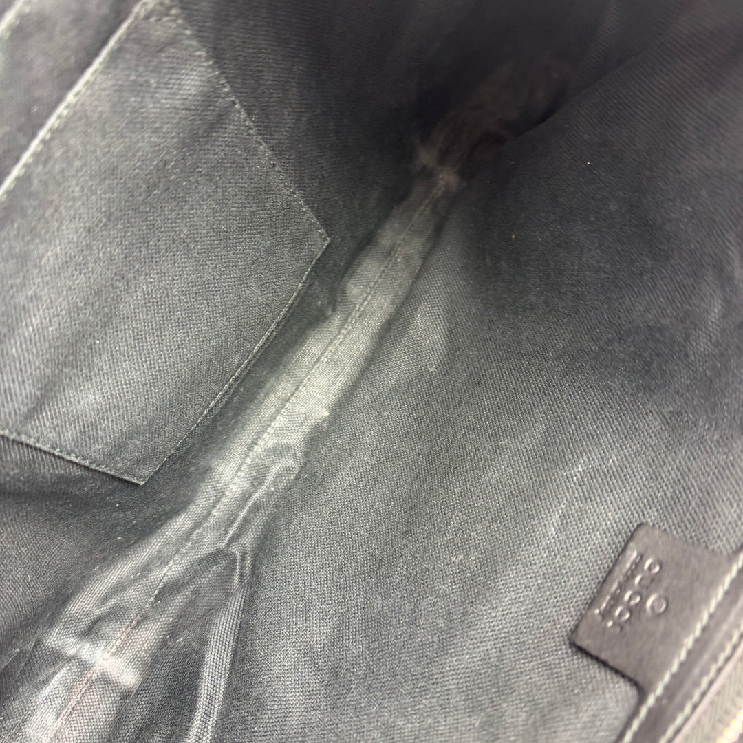 Gucci Supreme Web Messenger Bag