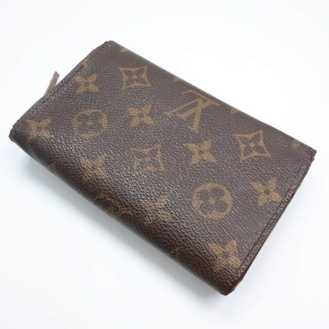 Louis Vuitton Brown Monogram Small Zippy Purse 8598