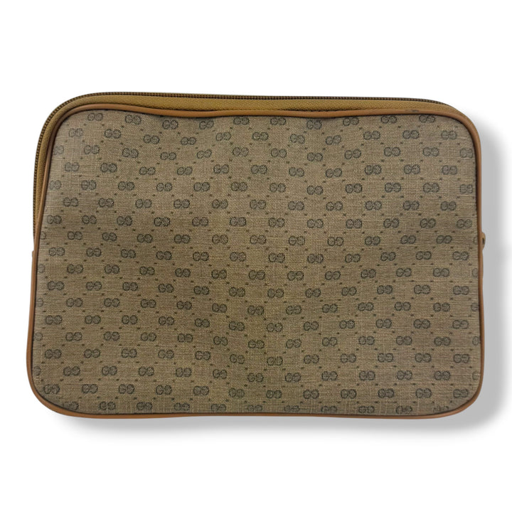 Gucci Canvas GG Supreme Beige Clutch Pouch Bag