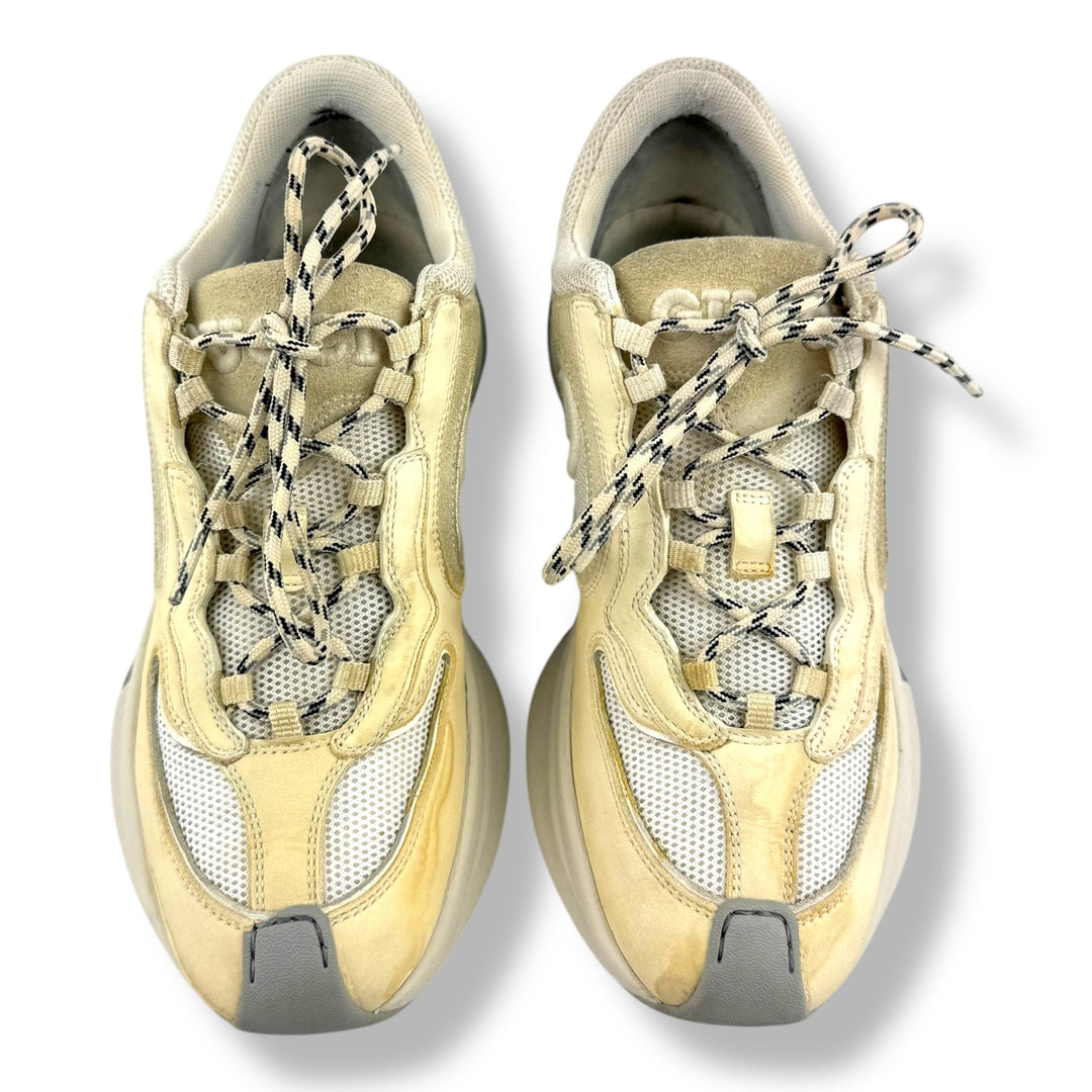 Gucci Run White Sneakers UK 5 / EU 38