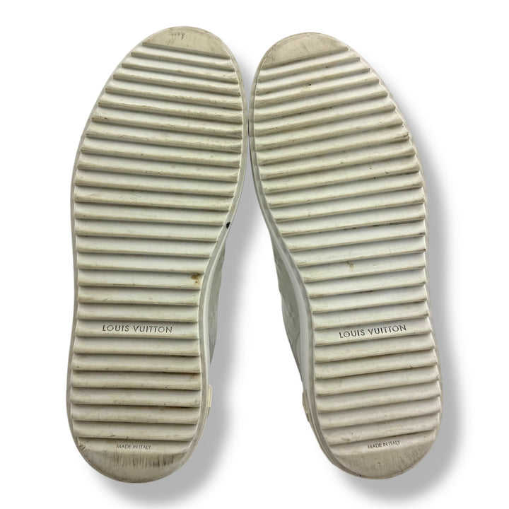 Louis Vuitton White Monogram Time Out LV UK 6 / EU 39