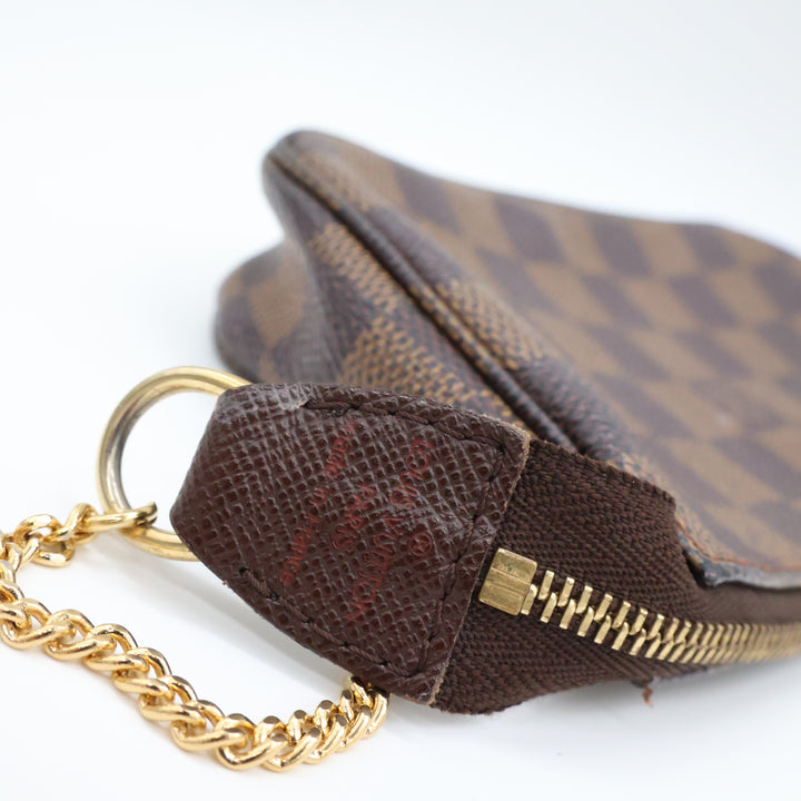 Louis Vuitton Medium Pochette Accessories Brown Damier Clutch Bag