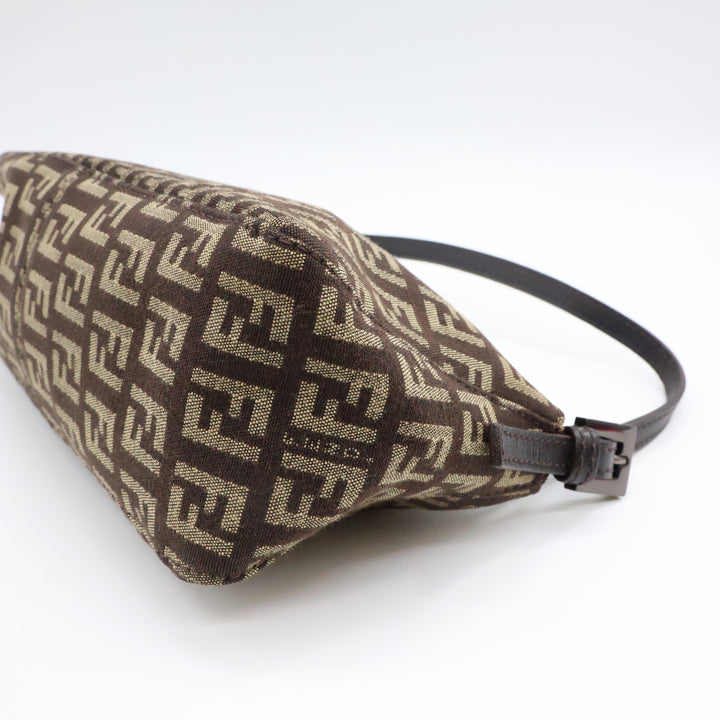 Fendi FF Zucchino Baguette Beige/Brown Handbag