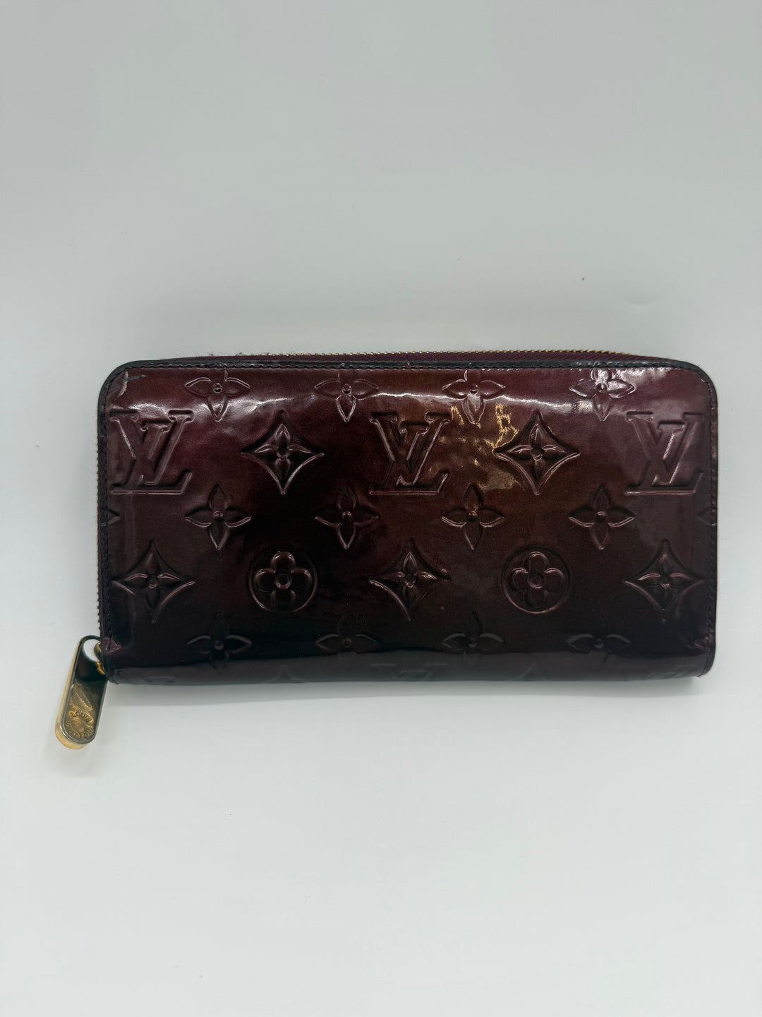 Louis Vuitton Burgundy Monogram Vernis Burgundy Leather Zippy Purse