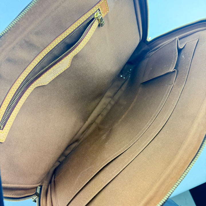 Louis Vuitton Pegasus Brown Monogram Handbag