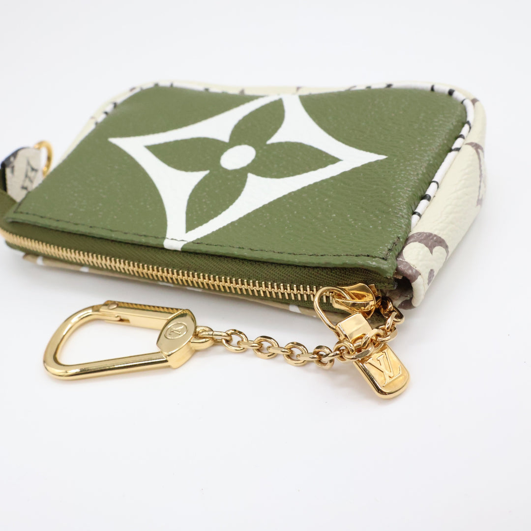 Louis Vuitton Limited Edition Giant Monogram Mini Pochette Accessoires Khaki