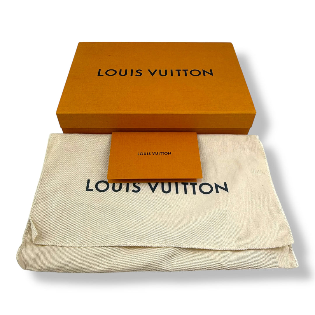 Louis Vuitton Brown Monogram Toiletry Pouch 26 Bag
