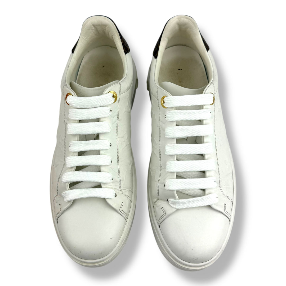 Louis Vuitton White Monogram Time Out LV UK 6 / EU 39