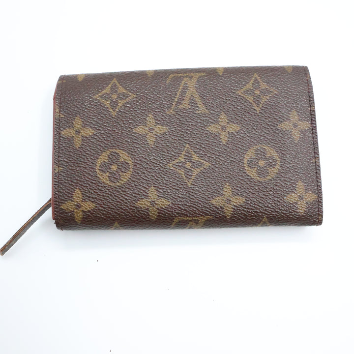 Louis Vuitton Brown Monogram Small Zippy Purse 8595