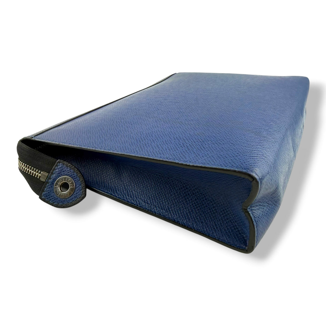 Louis Vuitton Blue Taiga Leather Pochette Voyage Pouch