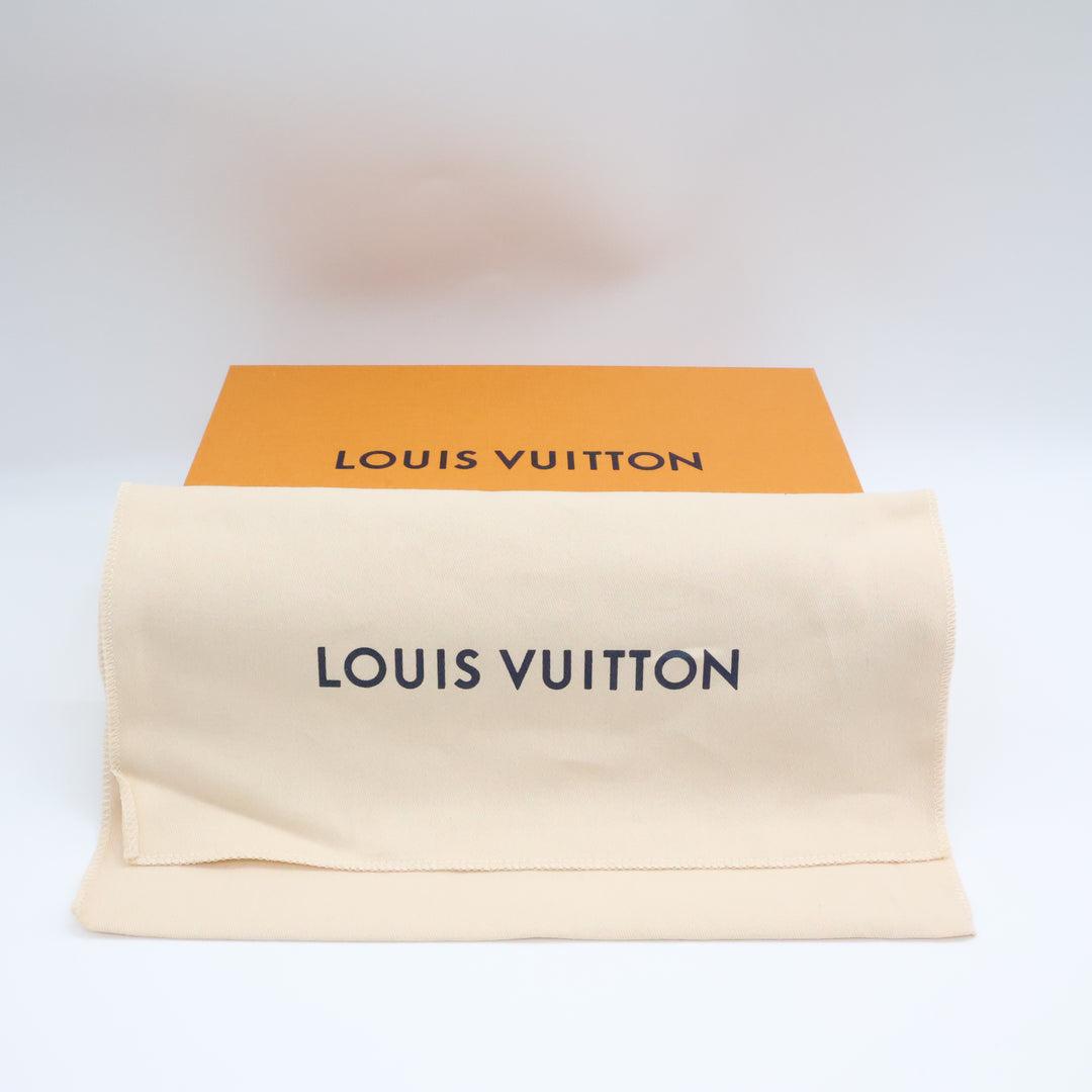 Louis Vuitton Pochette Black Epi Leather Handbag