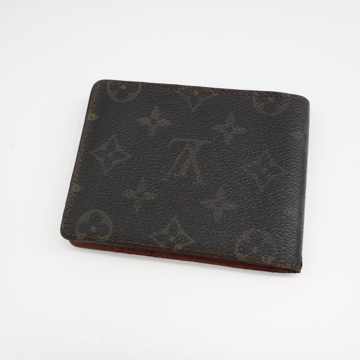 Louis Vuitton Bifold Brown Monogram Wallet Good Condition