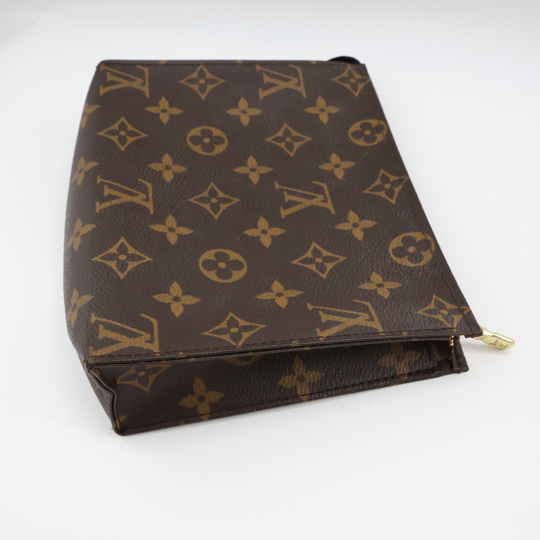 Louis Vuitton Brown Monogram Toiletry Pouch 19 Bag