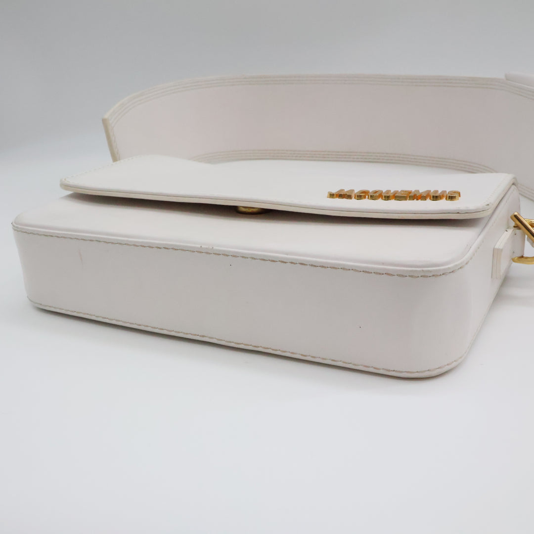 Jacquemus Le Carinu White Handbag