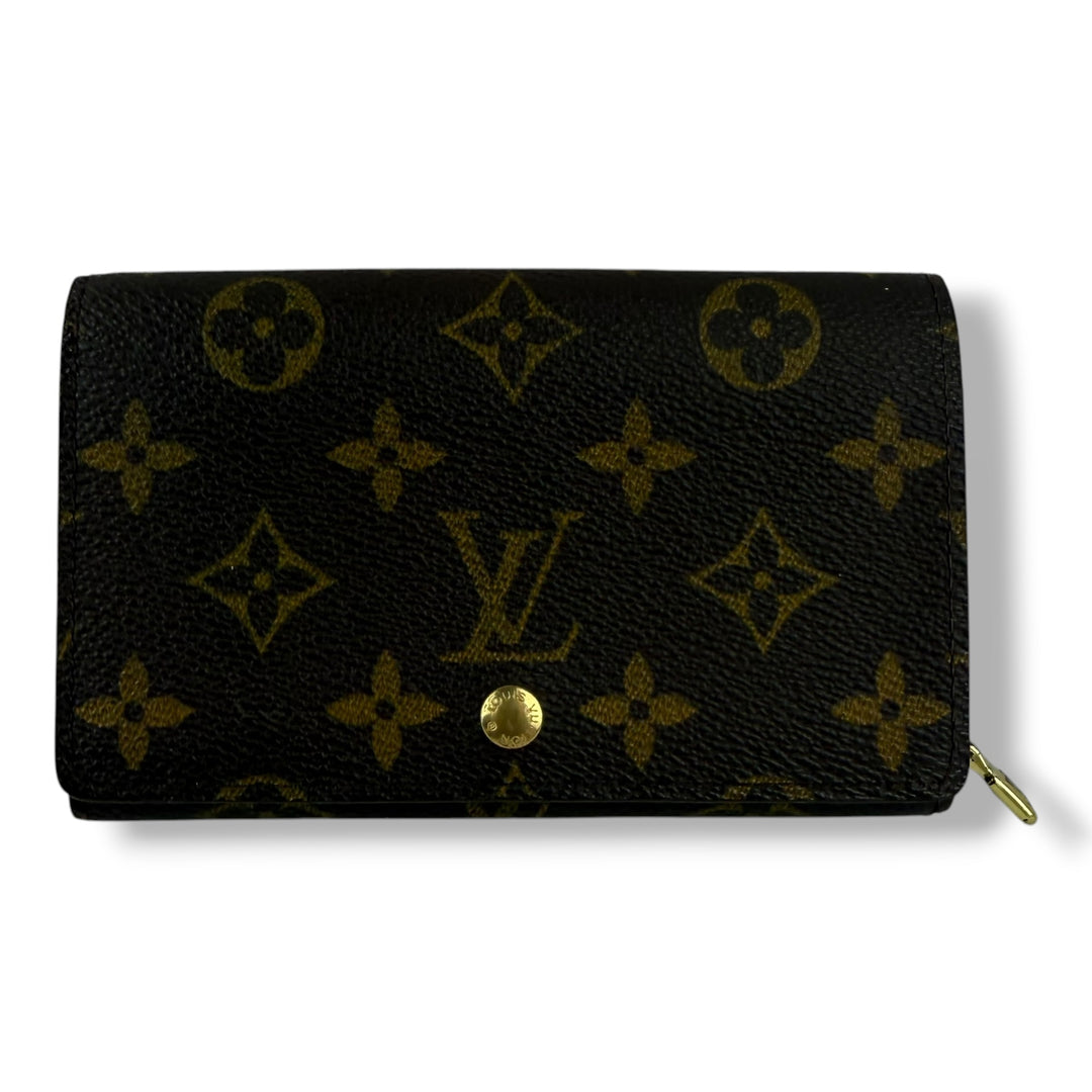 Louis Vuitton Brown Monogram Zippy Clip Purse 7728