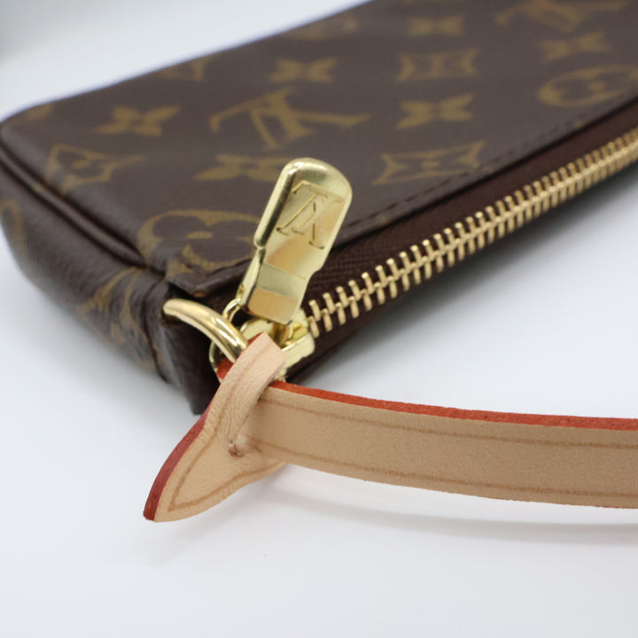 Louis Vuitton Pochette Accessories Brown Monogram Clutch Bag