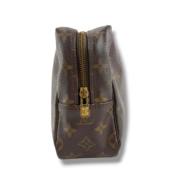 Louis Vuitton True Trousse 28 Brown Monogram Toiletry Pouch