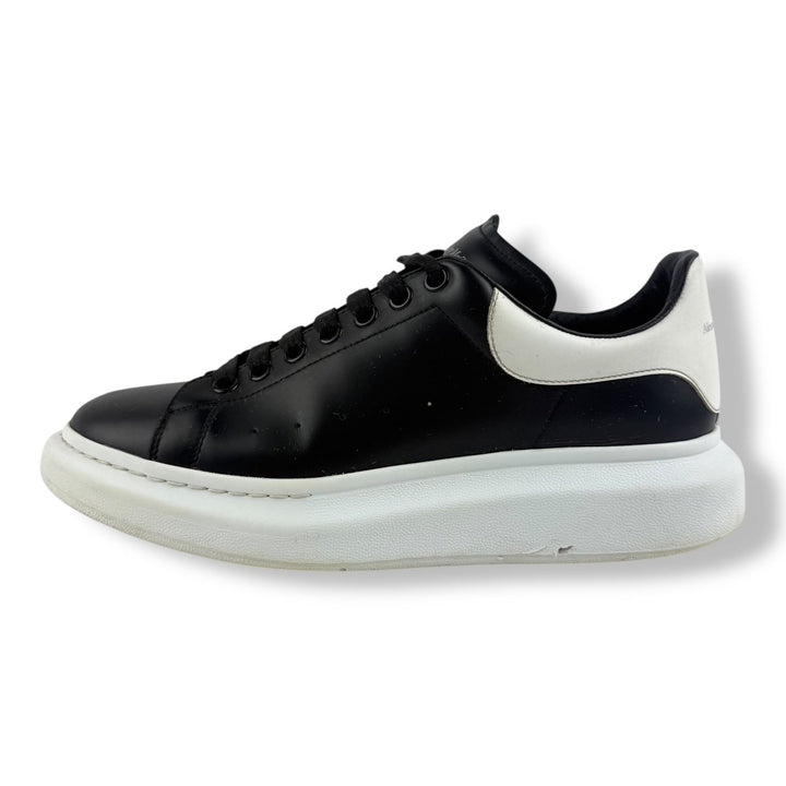 Alexander McQueen Runway Black/White UK 10 / EU 44 - Lux Central