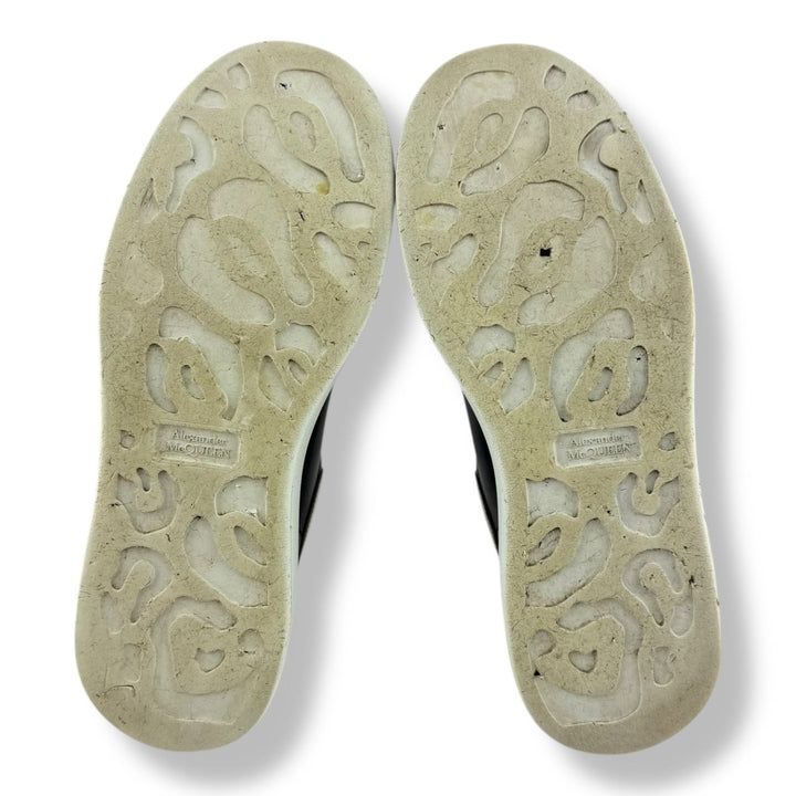 Alexander McQueen Runway Black/White UK 10 / EU 44 - Lux Central