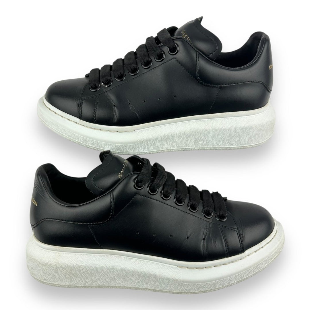 Alexander McQueen Runway Black/White UK 3 / EU 36 - Lux Central