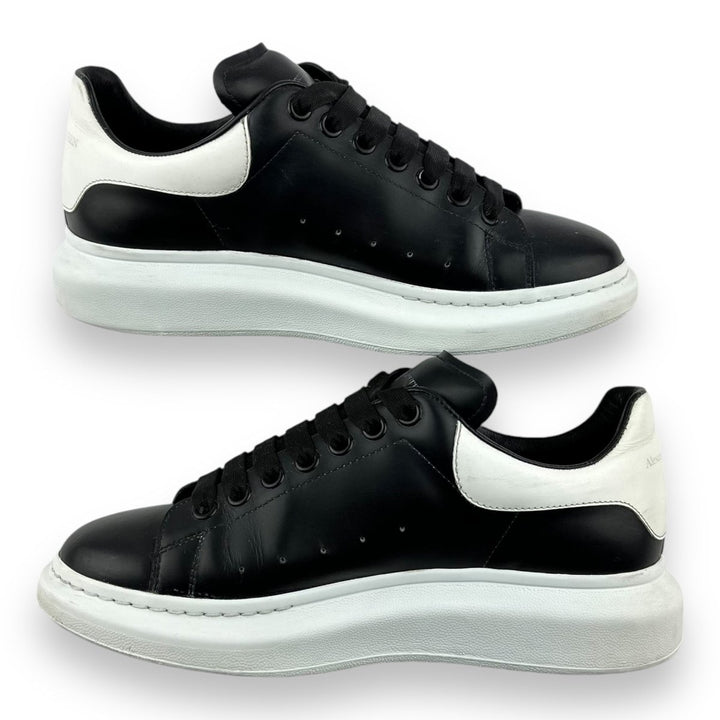 Alexander McQueen Runway Black/White UK 7 / EU 41 - Lux Central