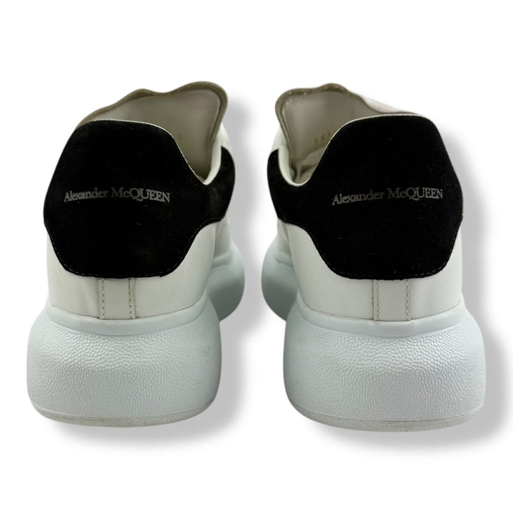 Alexander McQueen Runway White / Black UK 6 / EU 39 - Lux Central