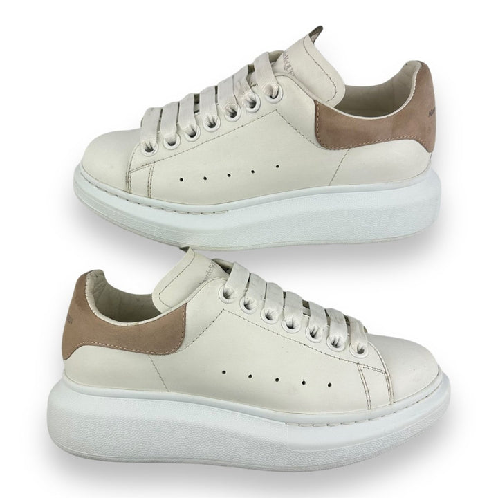 Alexander McQueen Runway White UK 3 / EU 36 - Lux Central