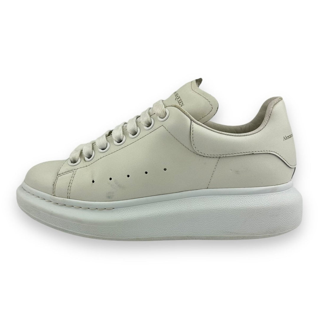 Alexander McQueen Runway White UK 4 / EU 37 - Lux Central