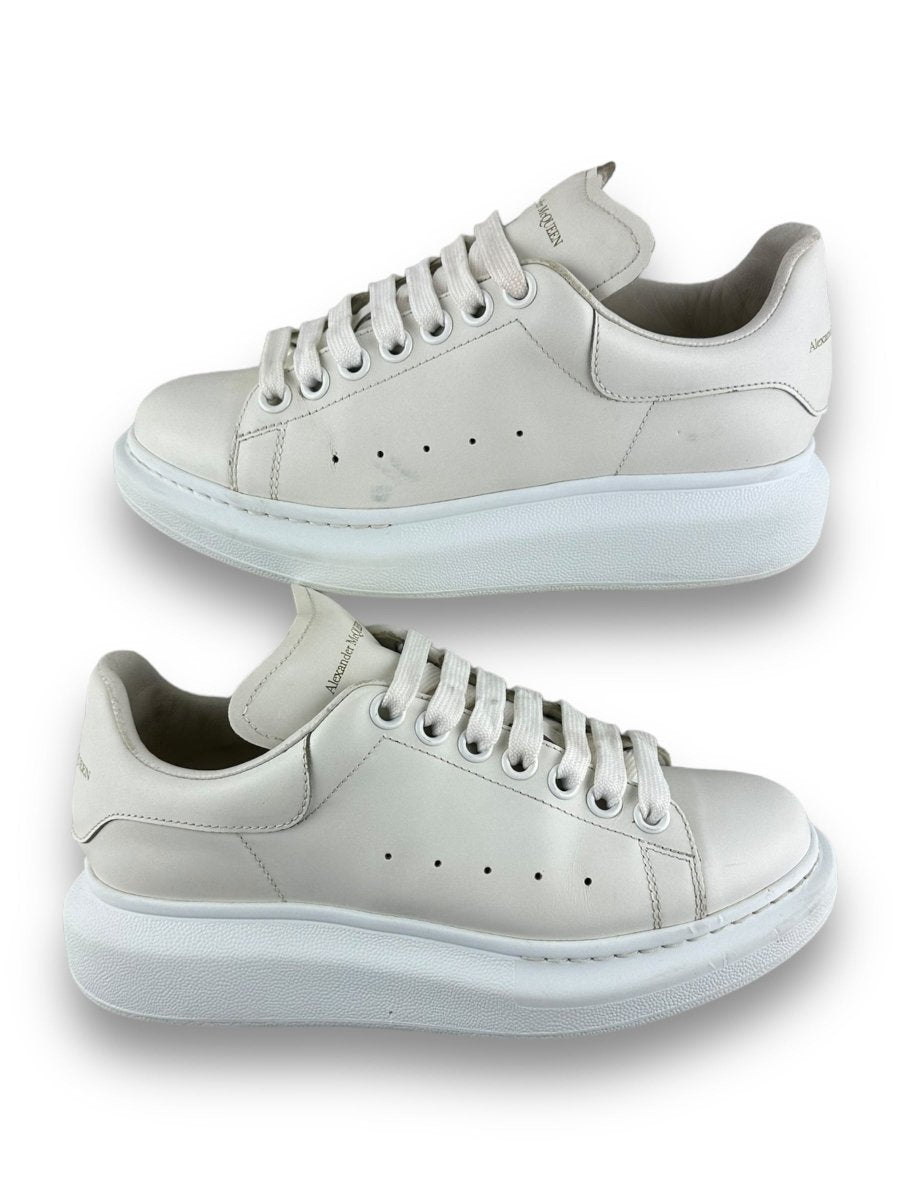 Alexander McQueen Runway White UK 4 / EU 37 - Lux Central