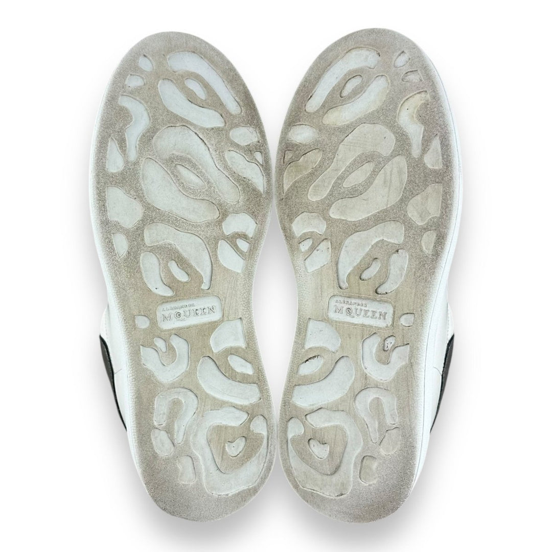 Alexander McQueen Runway White/Silver UK 4 / EU 37 - Lux Central