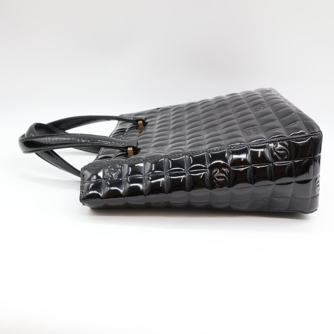 CHANEL Chocolate Bar Tote Bag Matelassé