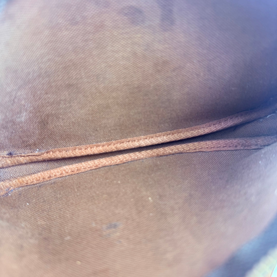 Louis Vuitton Medium Pochette Accessories Brown Monogram Clutch Bag