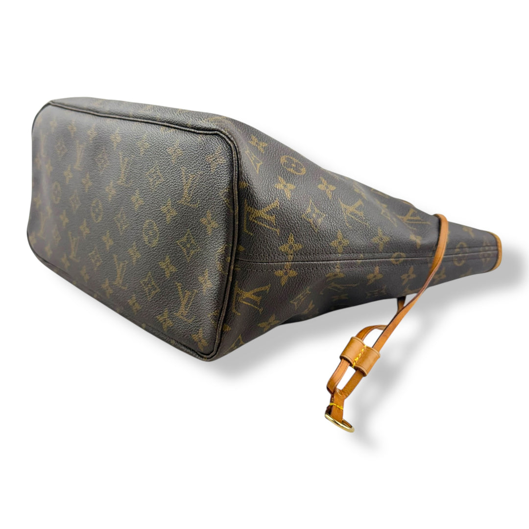Louis Vuitton Brown Monogram Neverfull MM Handbag